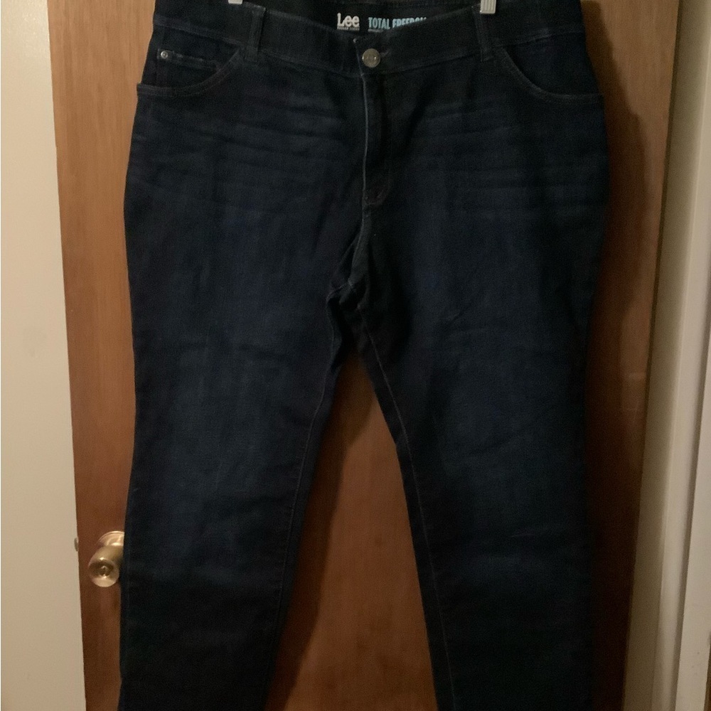 Lee Total freedom straight leg jean 20W petite